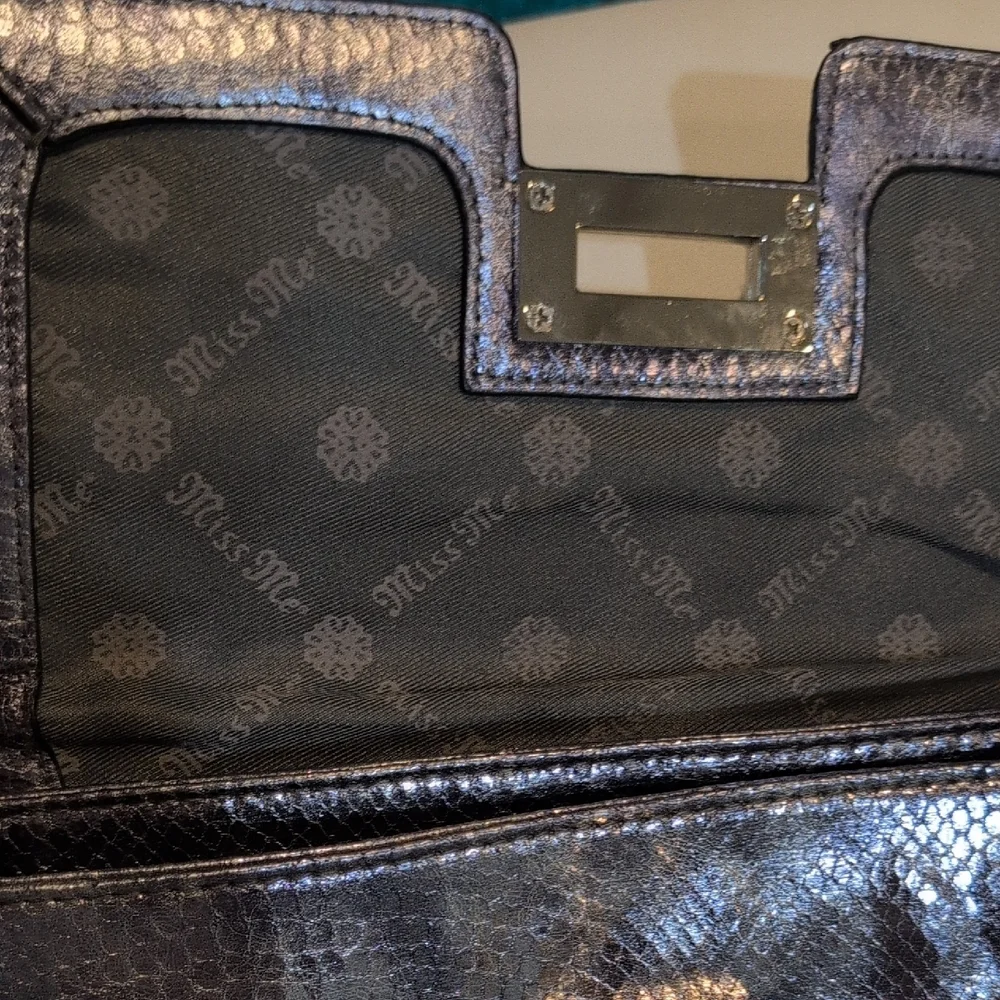Miss Me Shimmering Silver Clutch